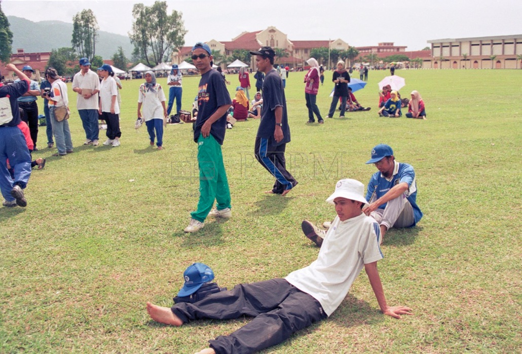 HARI KELUARGA UPSI 2000